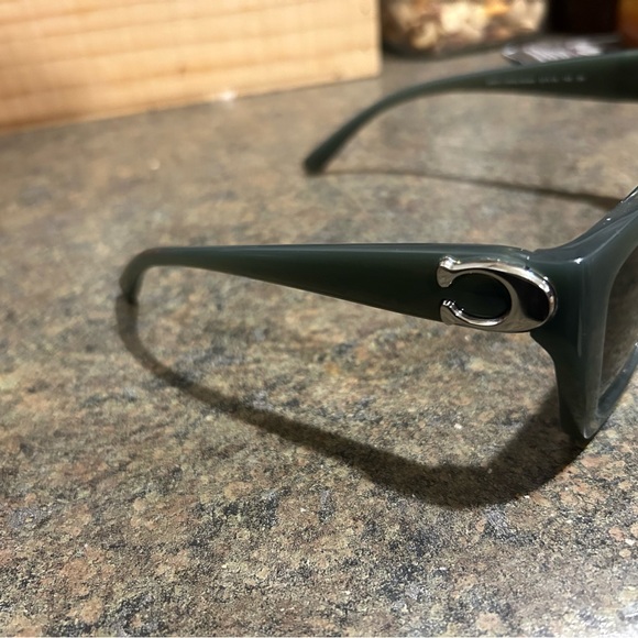 NOT FOR SALE - Picture 6 of 7